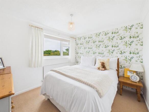3 bed Detached for sale Image 9
