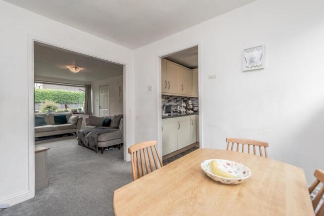 3 bed Terraced for sale Image 5