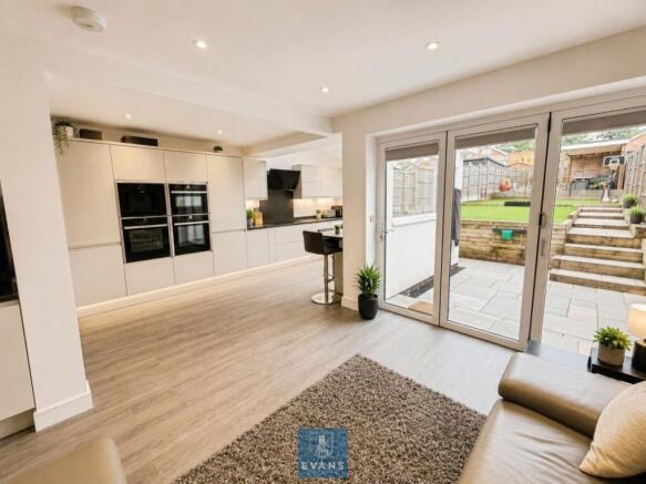 Extended Refitted Kitchen Diner