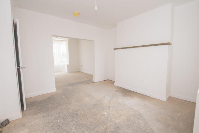 6 bed Terraced for sale Image 8
