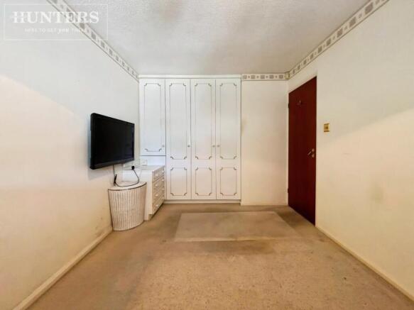 2 bed Semi-Detached Bungalow for sale Image 6