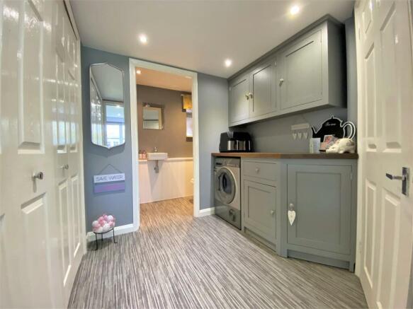 Utility Room 128