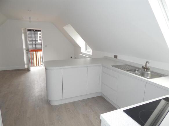 OPEN PLAN LIVING ACCOMMODATION