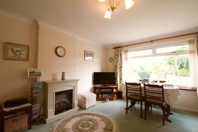 Living Room / Dining Room