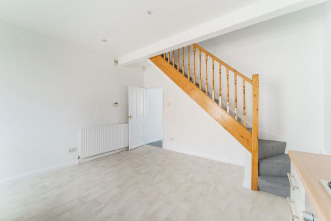 2 bed Terraced for sale Image 6
