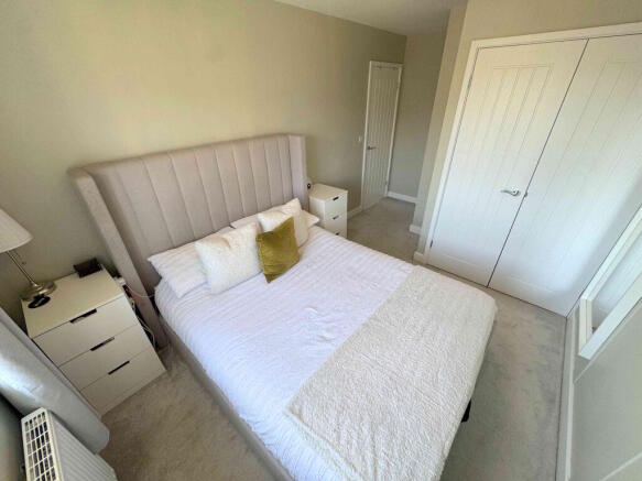 3 bed Semi-Detached for sale Image 11