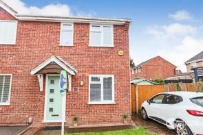 32, Severn Avenue, Hinckley LE10 0YD