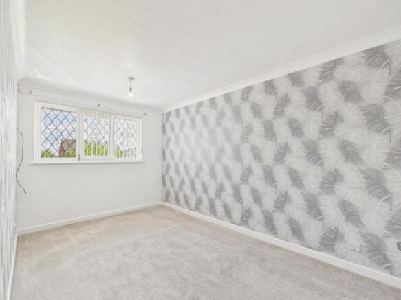 3 bed Semi-Detached for sale Image 8
