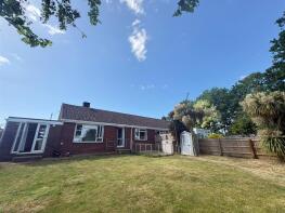 6, Sanders Close, Exeter EX5 3HE