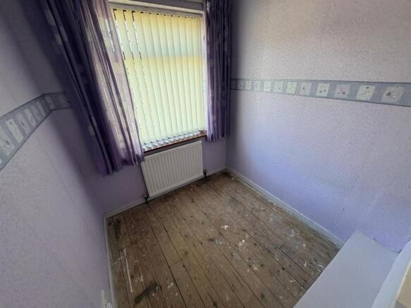 3 bed Semi-Detached for sale Image 11