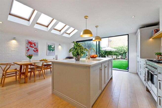Kitchen/Dining Room