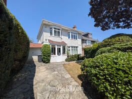 27, Brackendale Road, Bournemouth BH8 9HY