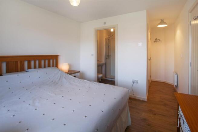 Master-Bedroom-2-1.jpg