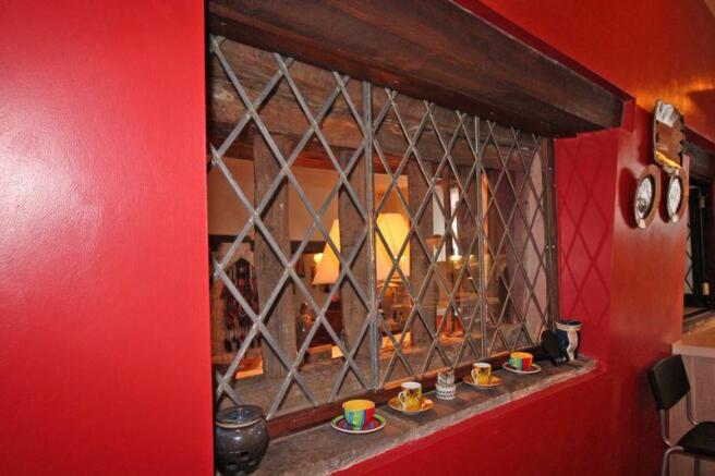 Mullioned window