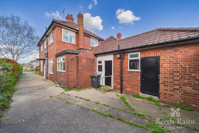 3 bed Detached for sale Image 5