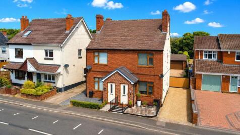 Cannock Road, Burntwood, WS7 1JZ