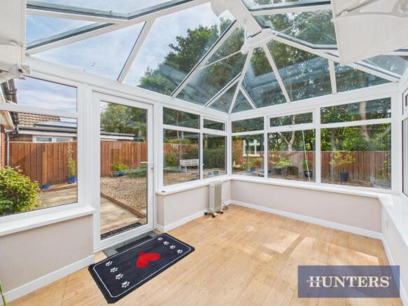 2 bed Detached Bungalow for sale Image 4