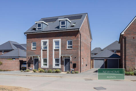 Juneberry Road ,Ashchurch, Tewkesbury, GL20 7QY