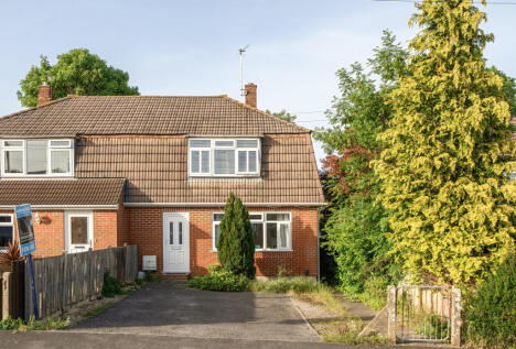 Newlands Avenue, Coalpit Heath, Bristol, Gloucestershire, BS36