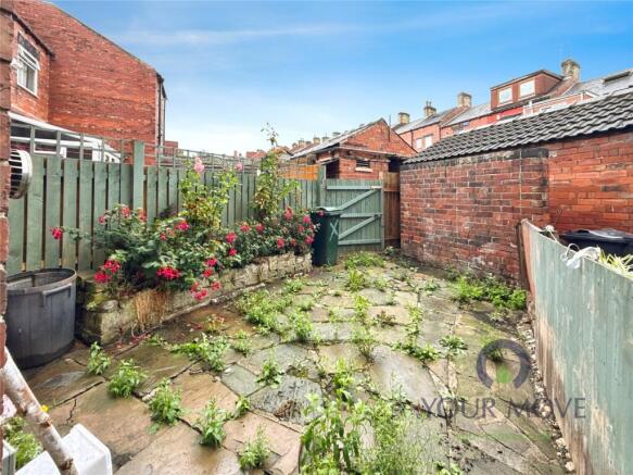 3 bed Terraced for sale Image 10