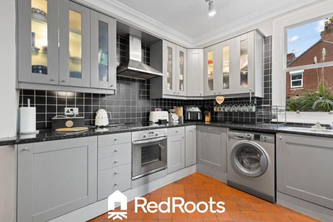 4 bed Terraced for sale Image 11