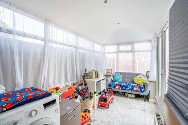 3 bed End of Terrace for sale Image 5