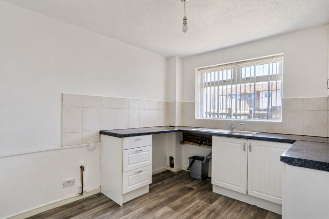 3 bed End of Terrace to rent Image 5