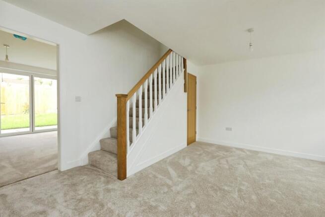 4 bed Detached for sale Image 5