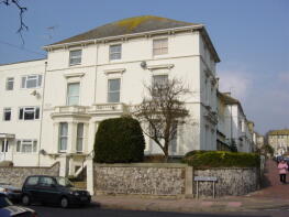 Flat 5, 1 Arundel House, Hartfield Road, Eastbourne BN21 2AB