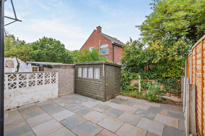 3 bed Terraced for sale Image 11