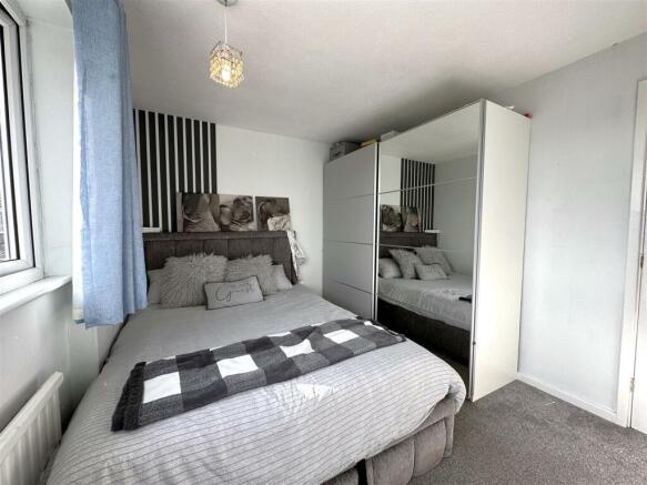 Second Bedroom 782