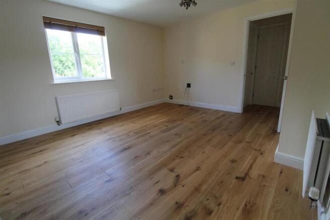 Living Room.JPG