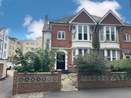 Flat B, 21, Egerton Road, Bexhill-on-sea TN39 3HJ