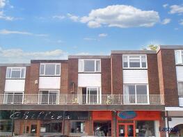 19, Highview House, Tattenham Crescent, Epsom KT18 5QJ