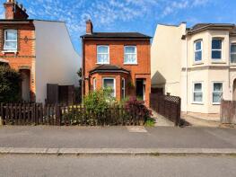 Bottom Flat, 48, Perowne Street, Aldershot GU11 3JS