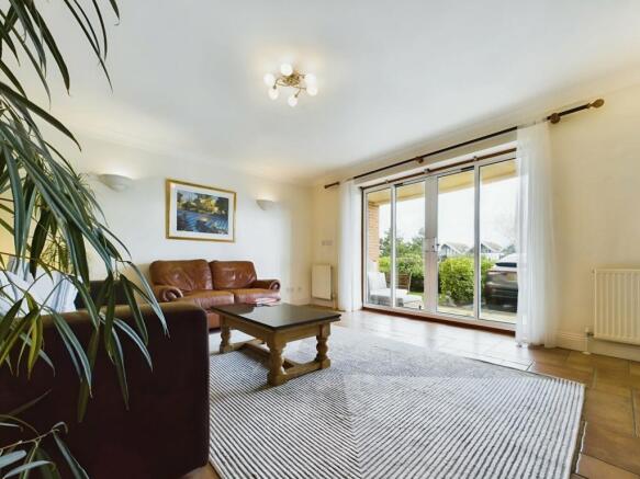 Lukes Close, Port Hamble, Southampton, SO31 photo 3