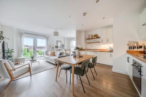 Sovereign Way, Orchid Court, TN9