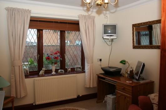 Photo 12