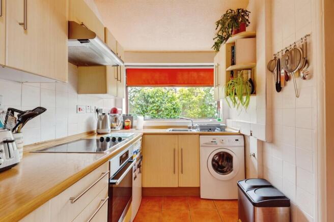 Woolton Road, Garston, Liverpool photo 4
