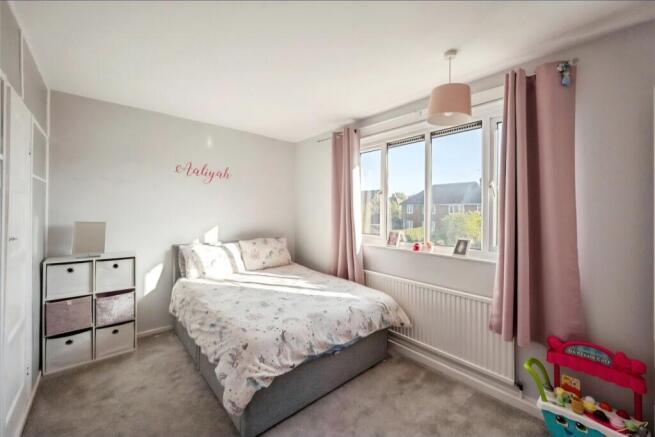 3 bed Semi-Detached for sale Image 5