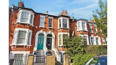 Flat B, 53 Poets Road, Highbury, London, N5