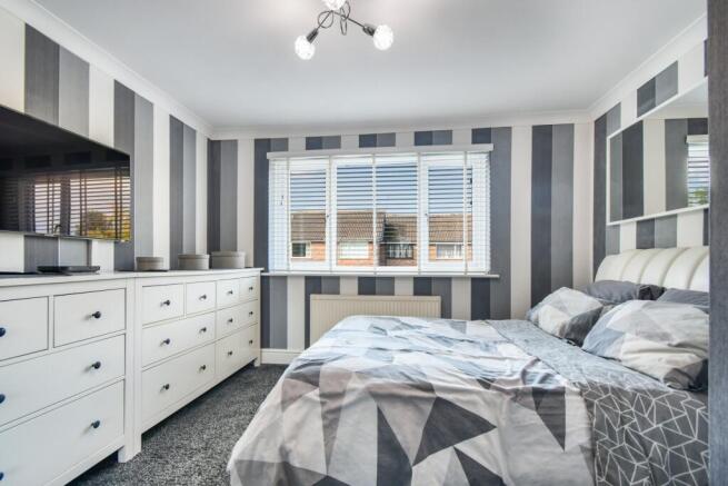 2 bed Terraced for sale Image 9
