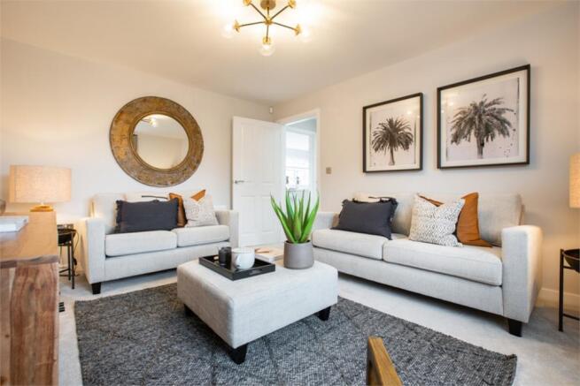 4 bed Detached for sale Image 7