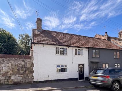 South Street, Wilton