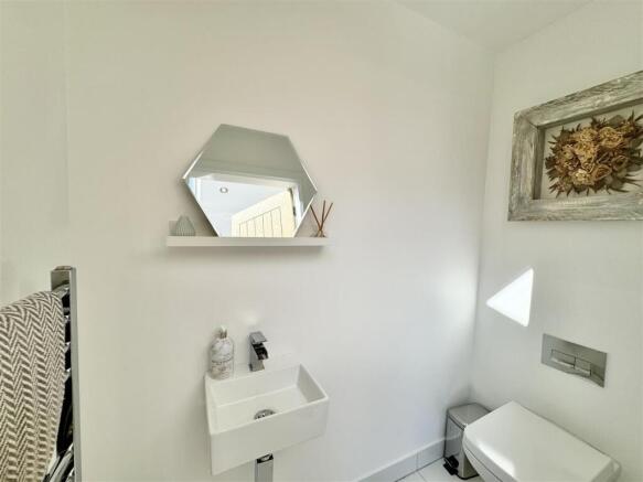 GROUND FLOOR WC
