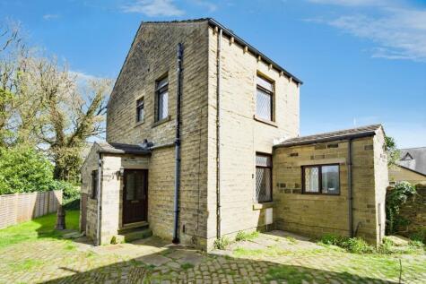 Halifax Road, Huddersfield, HD3