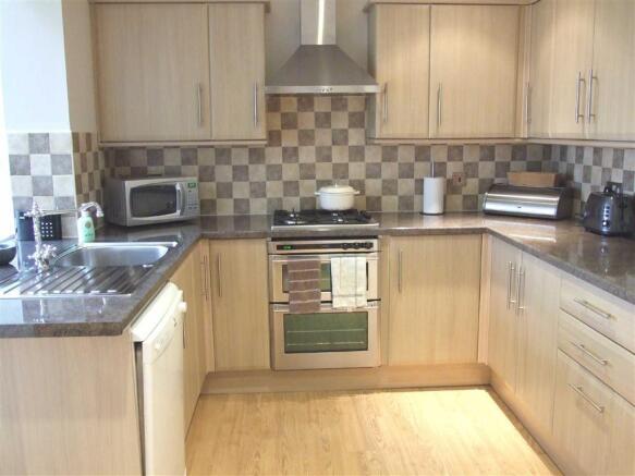 Fitted Kitchen