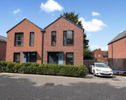 25, Seaton Crescent, Knowle, Bristol BS4 1FX