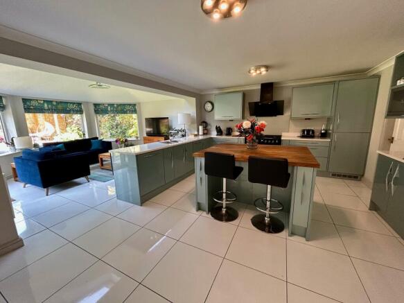 Kitchen/living/diner