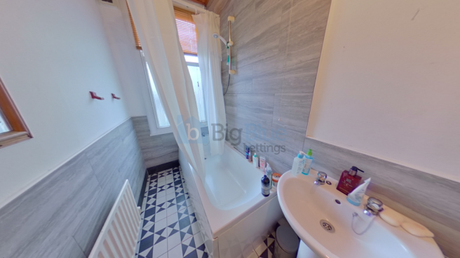 7 bed Terraced to rent Image 10